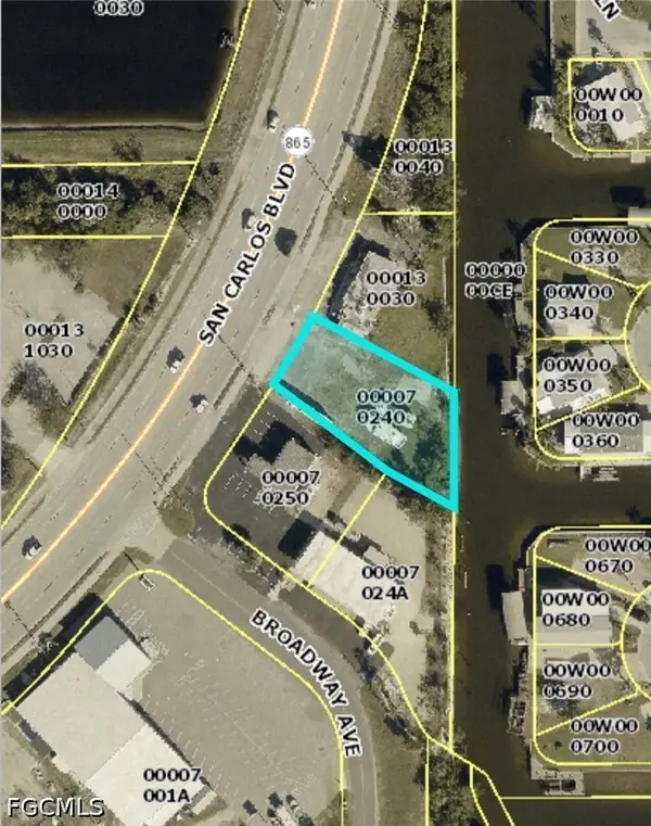 17637 San Carlos Boulevard, Fort Myers Beach, FL 33931