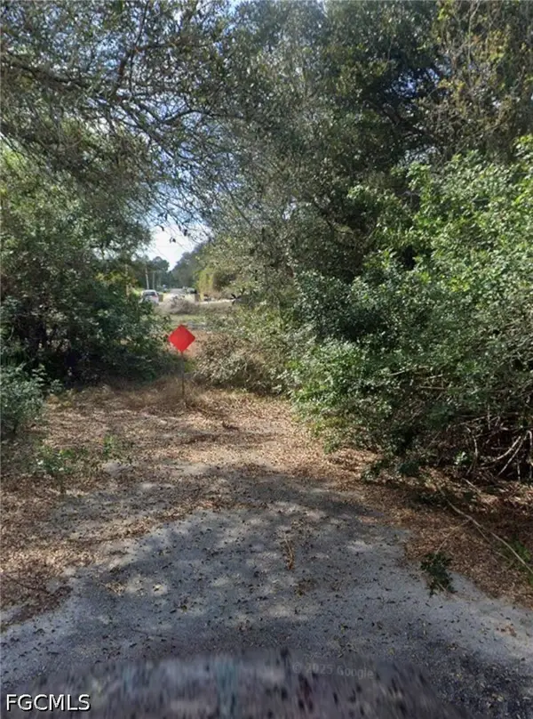 3818 38th Street Sw, Lehigh Acres, FL 33976