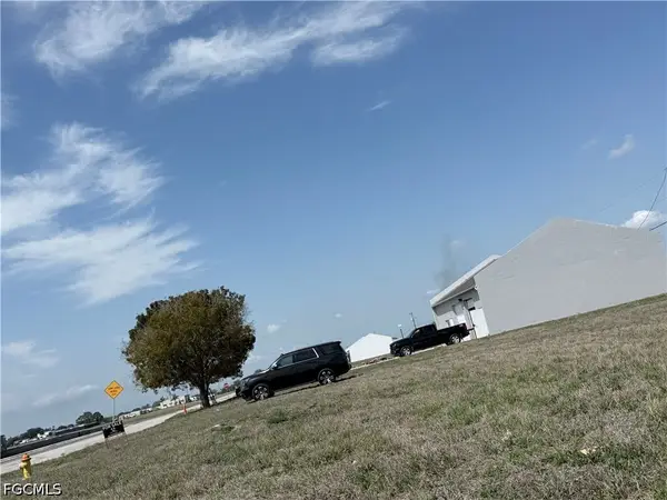 1117 NE 7th Street, Cape Coral, FL 33909