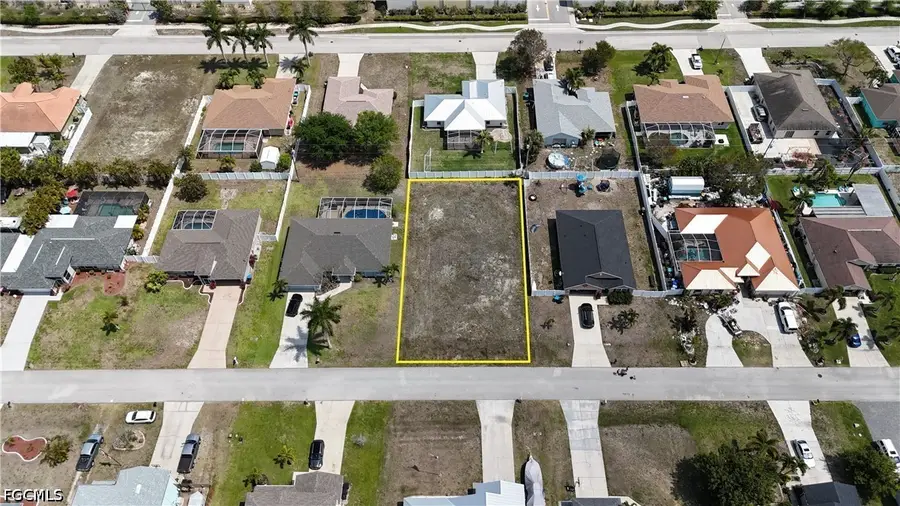 4313 SW 9th Place, Cape Coral, FL 33914 - #2