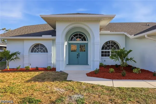 627 SW 56th Street, Cape Coral, FL 33914
