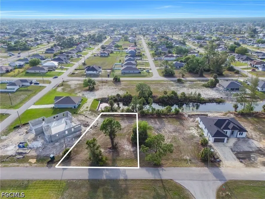 3440 NE 17th Place, Cape Coral, FL 33909 - #2