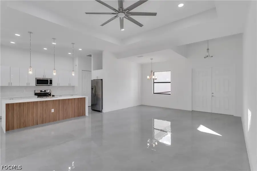 27 W 2603 Street, Lehigh Acres, FL 33971 - #2