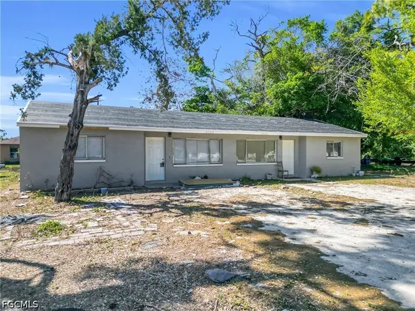 5532/5534 Seventh Avenue, Fort Myers, FL 33907