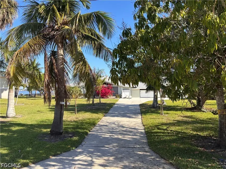 4473 E Riverside Drive, Fort Myers, FL 33905 - #3