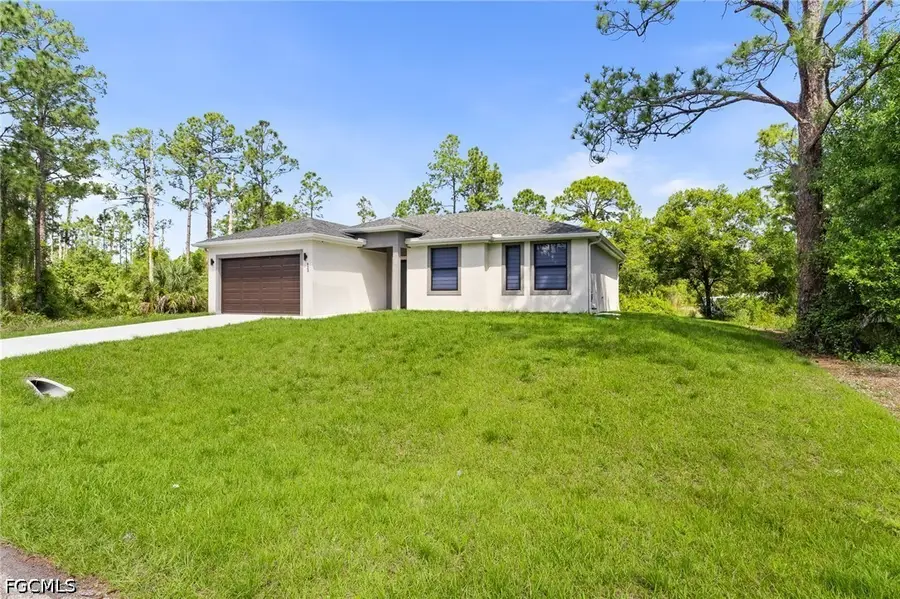 923 Alcalde Street E, Lehigh Acres, FL 33974 - #3