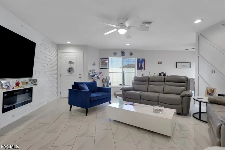 617/619 SE 12th Court, Cape Coral, FL 33990 - #3