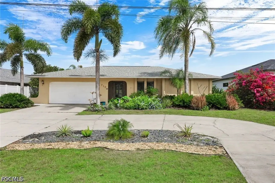 713 SW 39th Terrace, Cape Coral, FL 33914 - #2