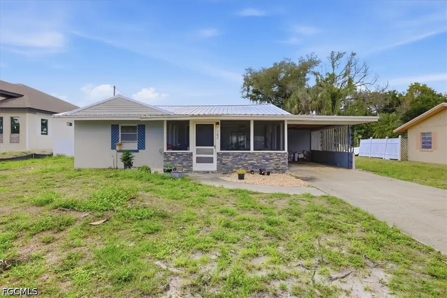 102 Crescent Lake Drive, North Fort Myers, FL 33917 - #2