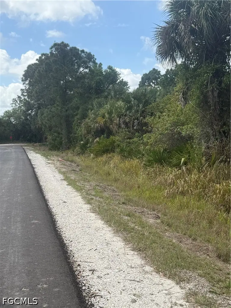 405 Thompson Avenue, Lehigh Acres, FL 33972 - #2