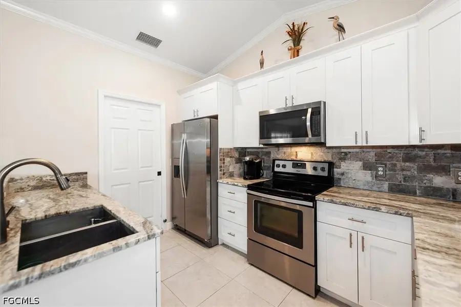 4548 SW 16th Place, Cape Coral, FL 33914 - #2