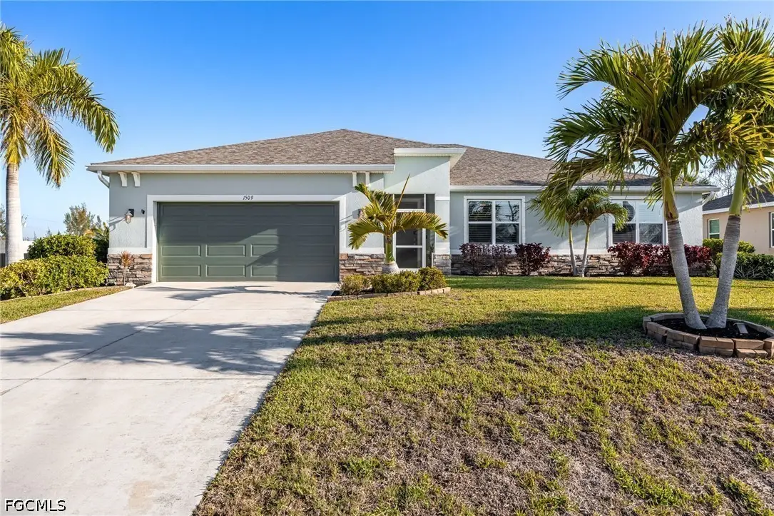 1509 NE 35th Terrace, Cape Coral, FL 33909 - #1