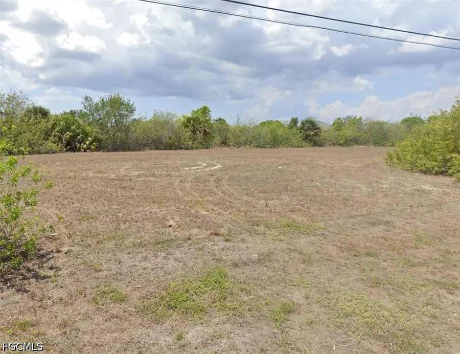 1214 NE 6th Avenue, Cape Coral, FL 33909 - #2