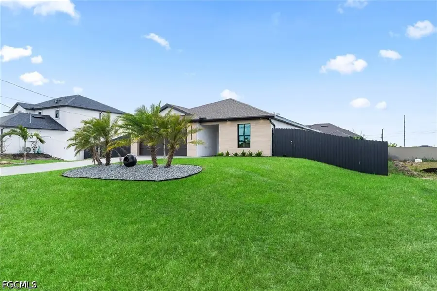 2112 NE 1st Avenue, Cape Coral, FL 33909 - #3