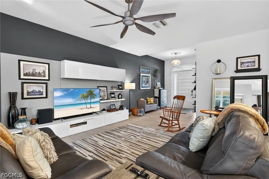 12251 Mcgregor Boulevard, Fort Myers, FL 33919 - #2