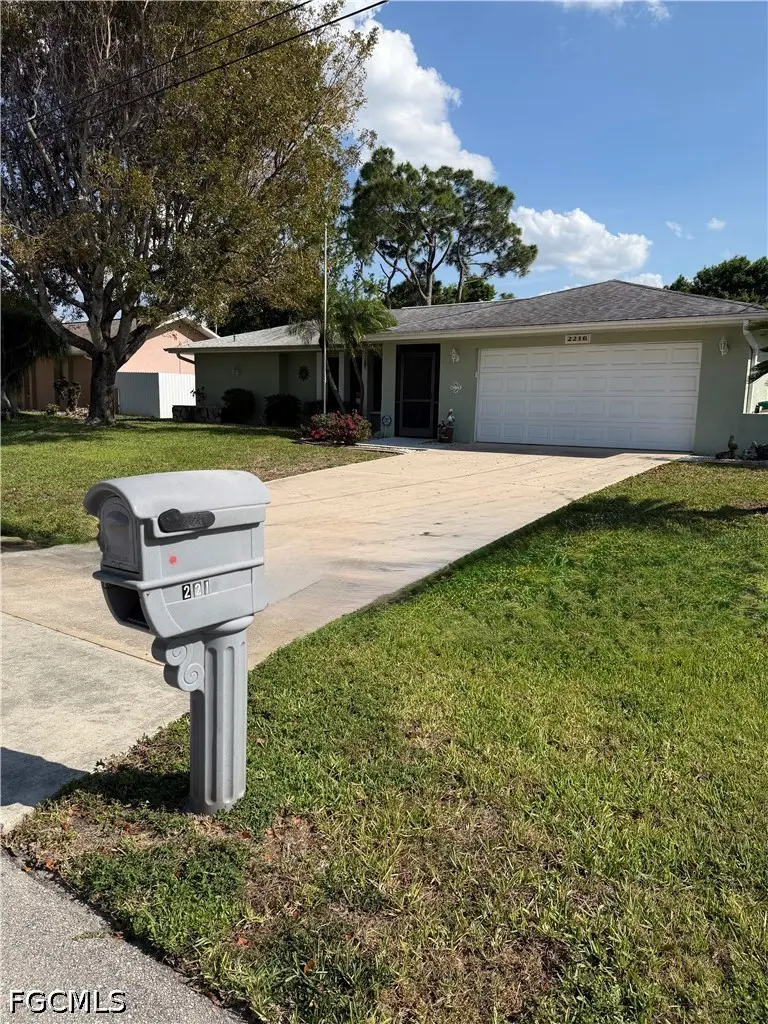 2216 SE 3rd Street, Cape Coral, FL 33990 - #2