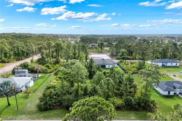 2920 Dora Avenue N, Lehigh Acres, FL 33971