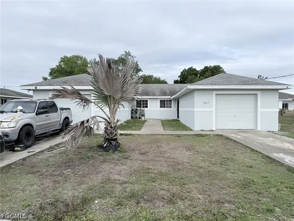 305-307 Harry Avenue S, Lehigh Acres, FL 33973