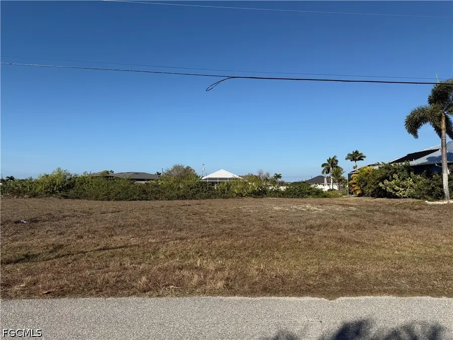 400 NW 32nd Place, Cape Coral, FL 33993 - #2