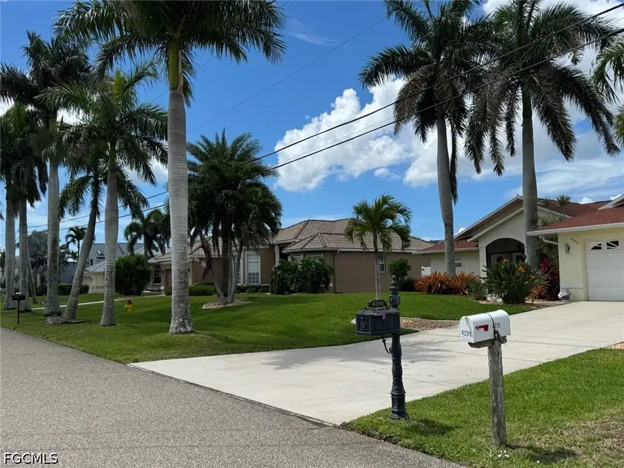 4232 SW 21st Place, Cape Coral, FL 33914 - #2