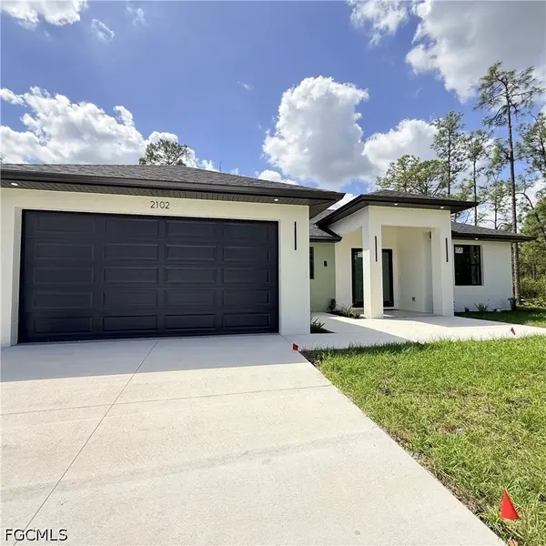 2102 E 13th Street, Lehigh Acres, FL 33972