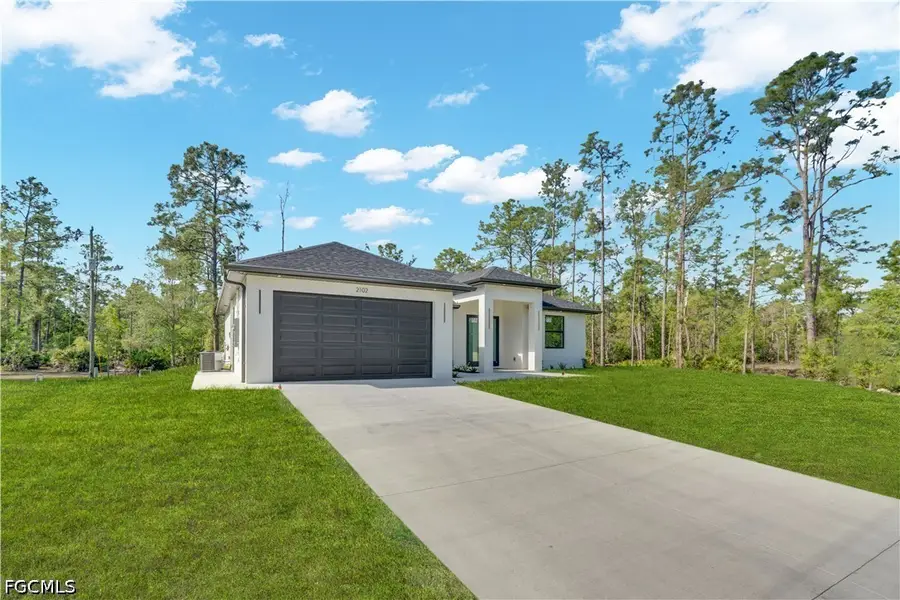 2102 E 13th Street, Lehigh Acres, FL 33972 - #2