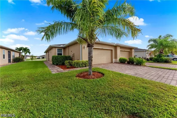10781 Crossback Lane, Lehigh Acres, FL 33936
