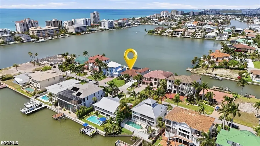 325 Oak Avenue, Naples, FL 34108 - #3