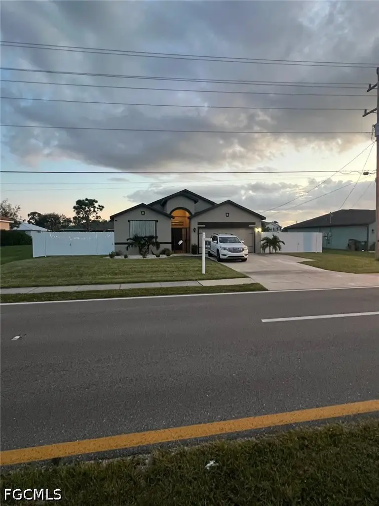 304 SW Trafalgar Parkway, Cape Coral, FL 33991 - #3