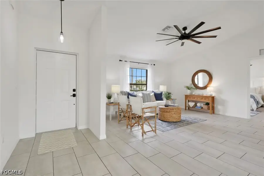 1726 NE 10th Lane, Cape Coral, FL 33909 - #2