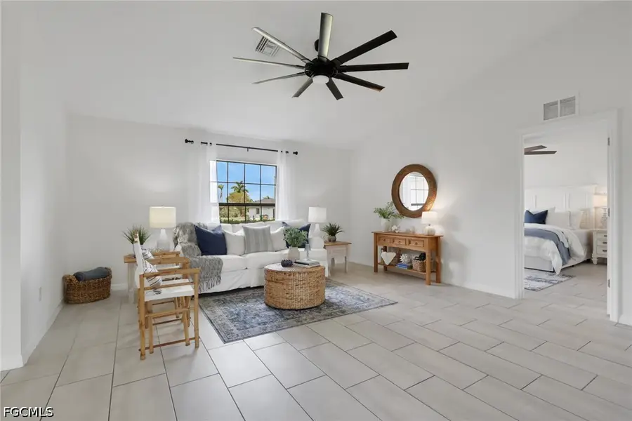 1726 NE 10th Lane, Cape Coral, FL 33909 - #3