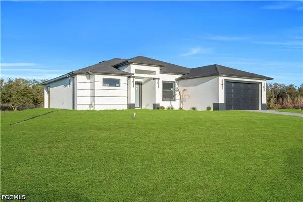 3019 46th Street W, Lehigh Acres, FL 33971