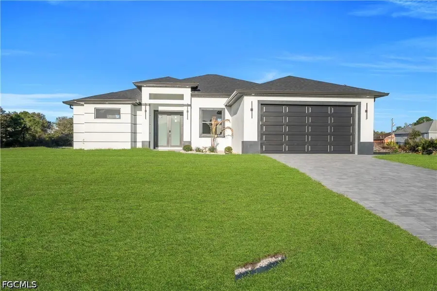 3019 46th Street W, Lehigh Acres, FL 33971 - #3