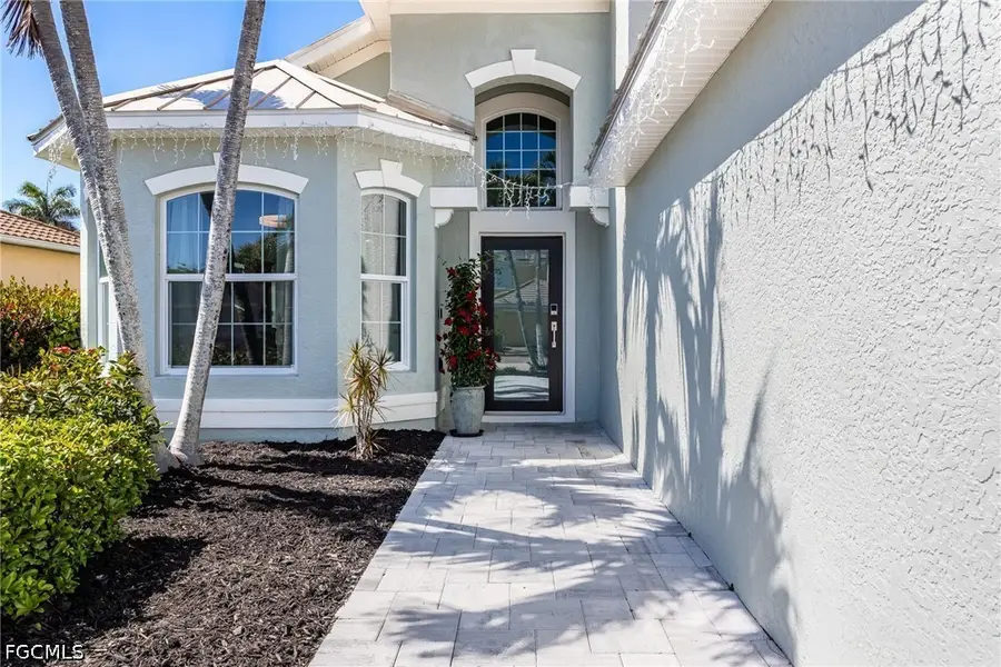 2513 Blackburn Circle, Cape Coral, FL 33991 - #3