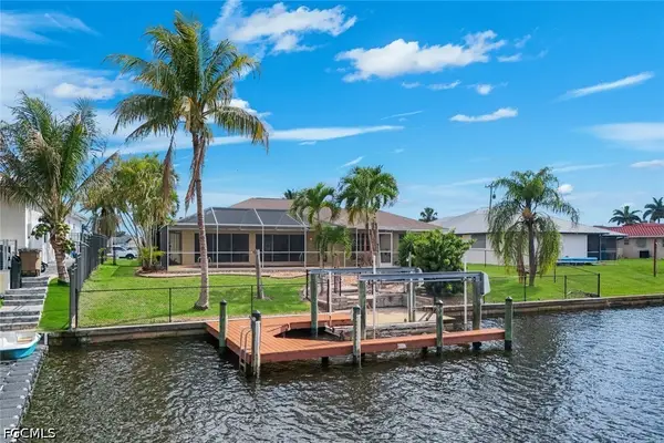 2513 Everest Parkway, Cape Coral, FL 33904