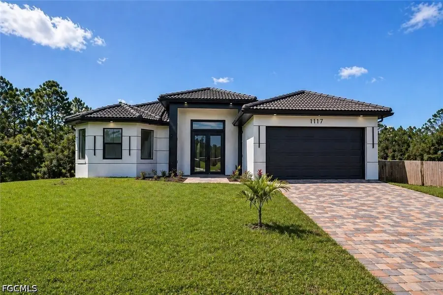 1117 Euclid Avenue, Lehigh Acres, FL 33972 - #3