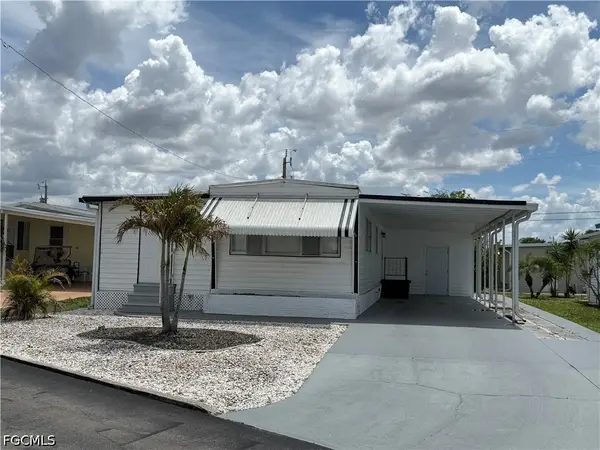 174 Overland Trail, North Fort Myers, FL 33917