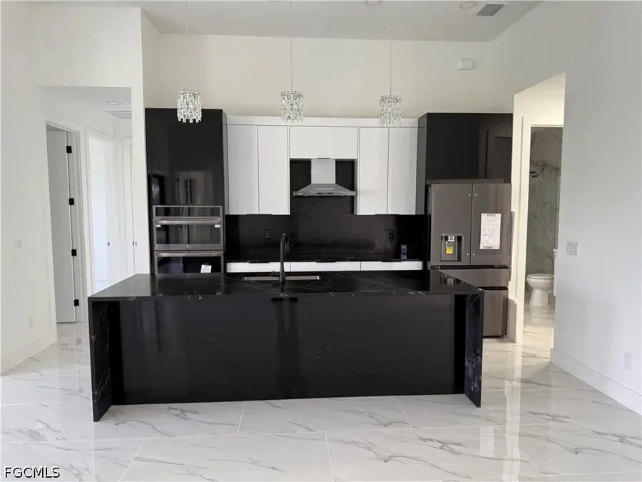 1117 NE 15th Street, Cape Coral, FL 33909 - #2