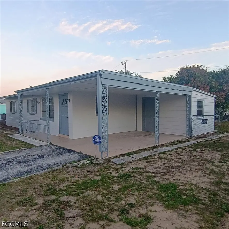 810 Palm Boulevard, Lehigh Acres, FL 33936 - #2