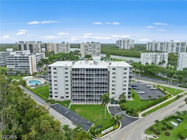 1 Bluebill Avenue #402, Naples, FL 34108