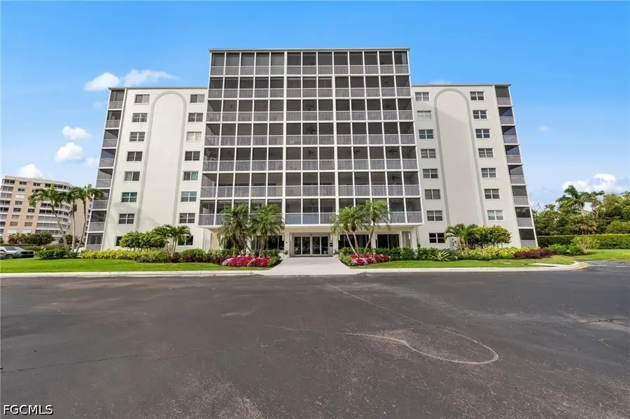 1 Bluebill Avenue #402, Naples, FL 34108 - #2