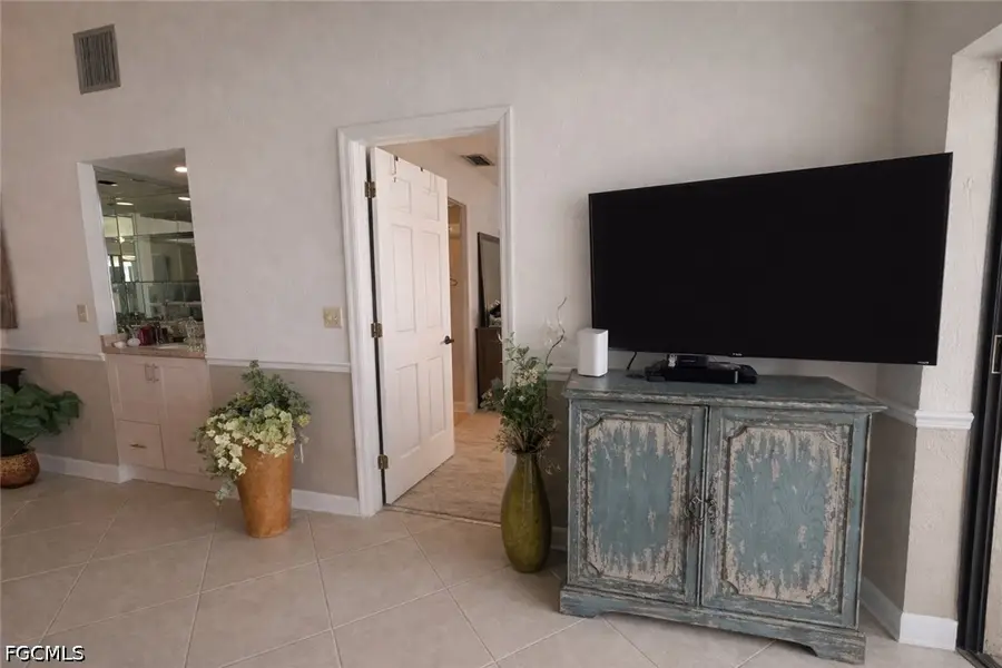 11537 Caravel Circle #3240, Fort Myers, FL 33908 - #3