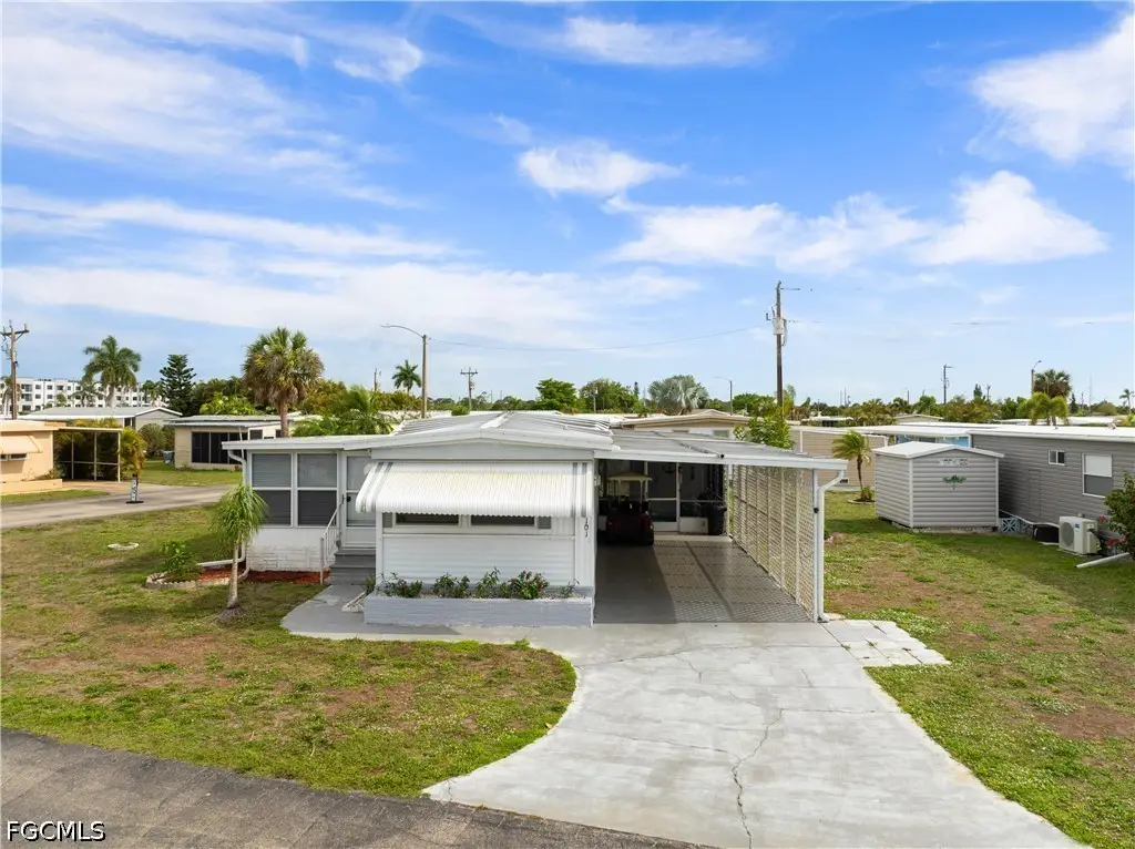 3101 Venus Lane, North Fort Myers, FL 33903 - #1