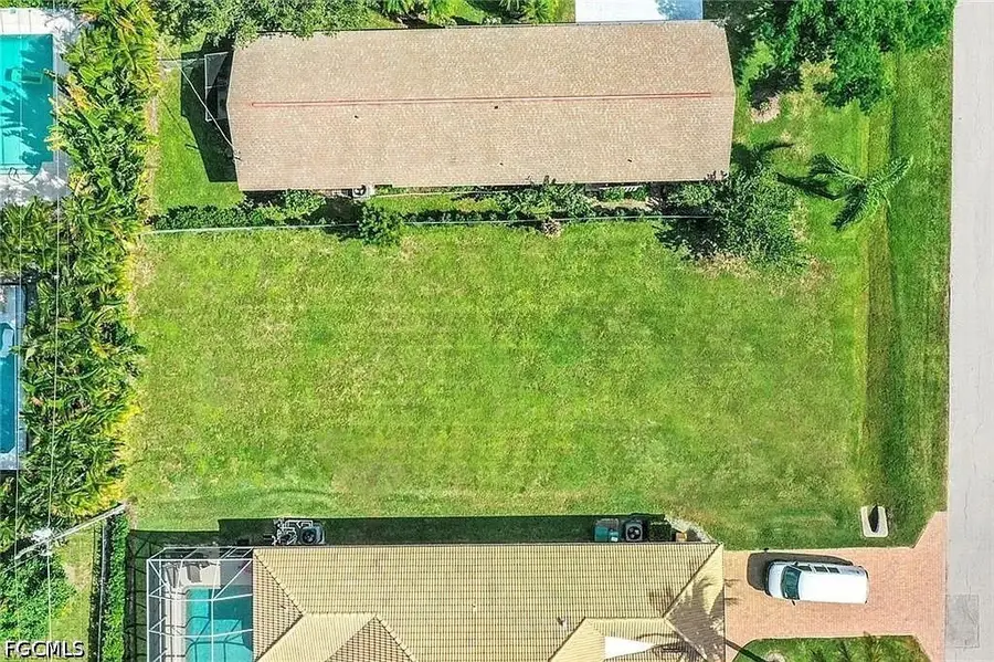 591 97th Avenue N, Naples, FL 34108 - #3