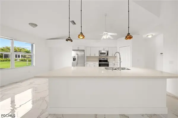 605 SE 23rd Avenue, Cape Coral, FL 33990