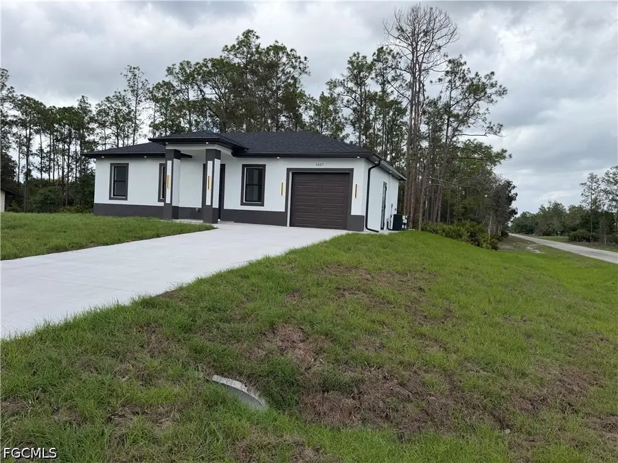 1607 E 14th Street, Lehigh Acres, FL 33972 - #2