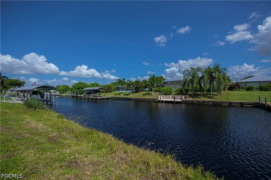 3725 SE 13th Avenue, Cape Coral, FL 33904 - #3