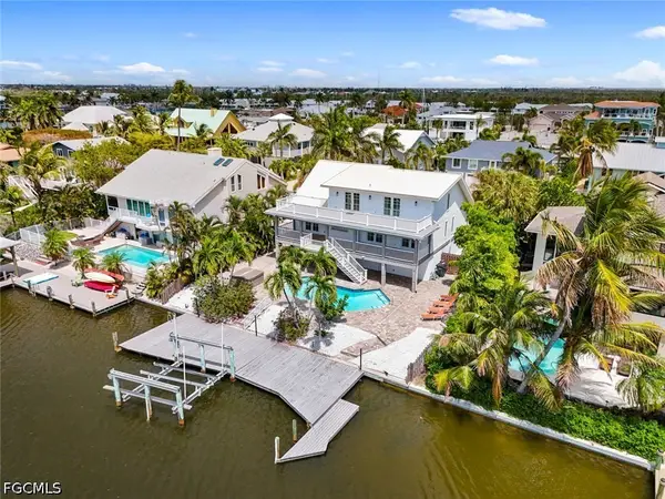 18260 Deep Passage Lane, Fort Myers Beach, FL 33931