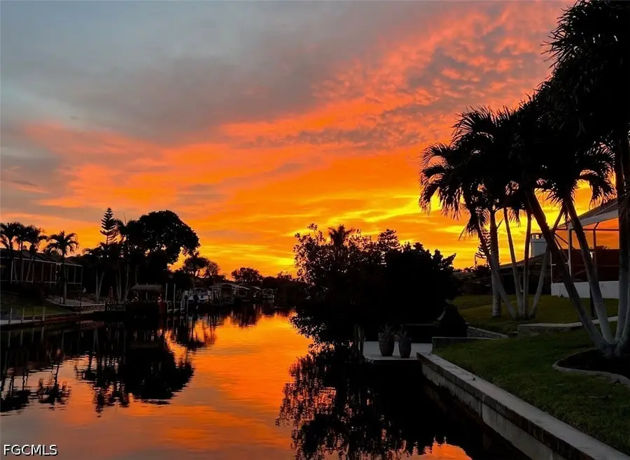 216 SE 30th Terrace, Cape Coral, FL 33904 - #2