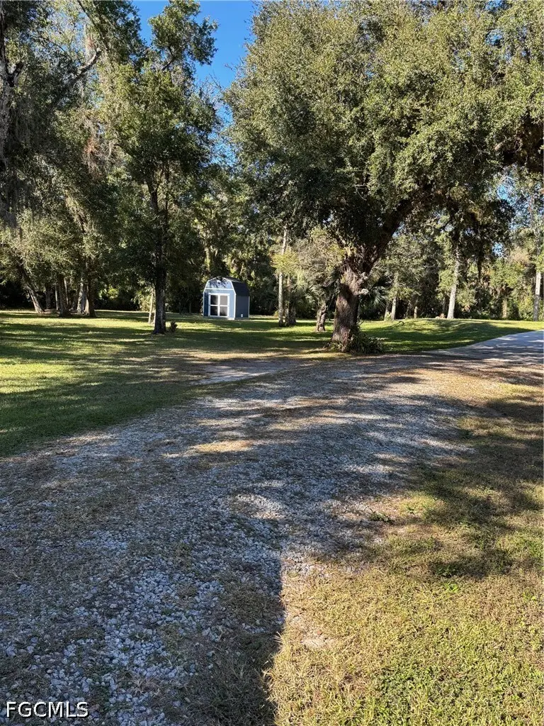 3081 Wakefield Lane, Alva, FL 33920 - #2